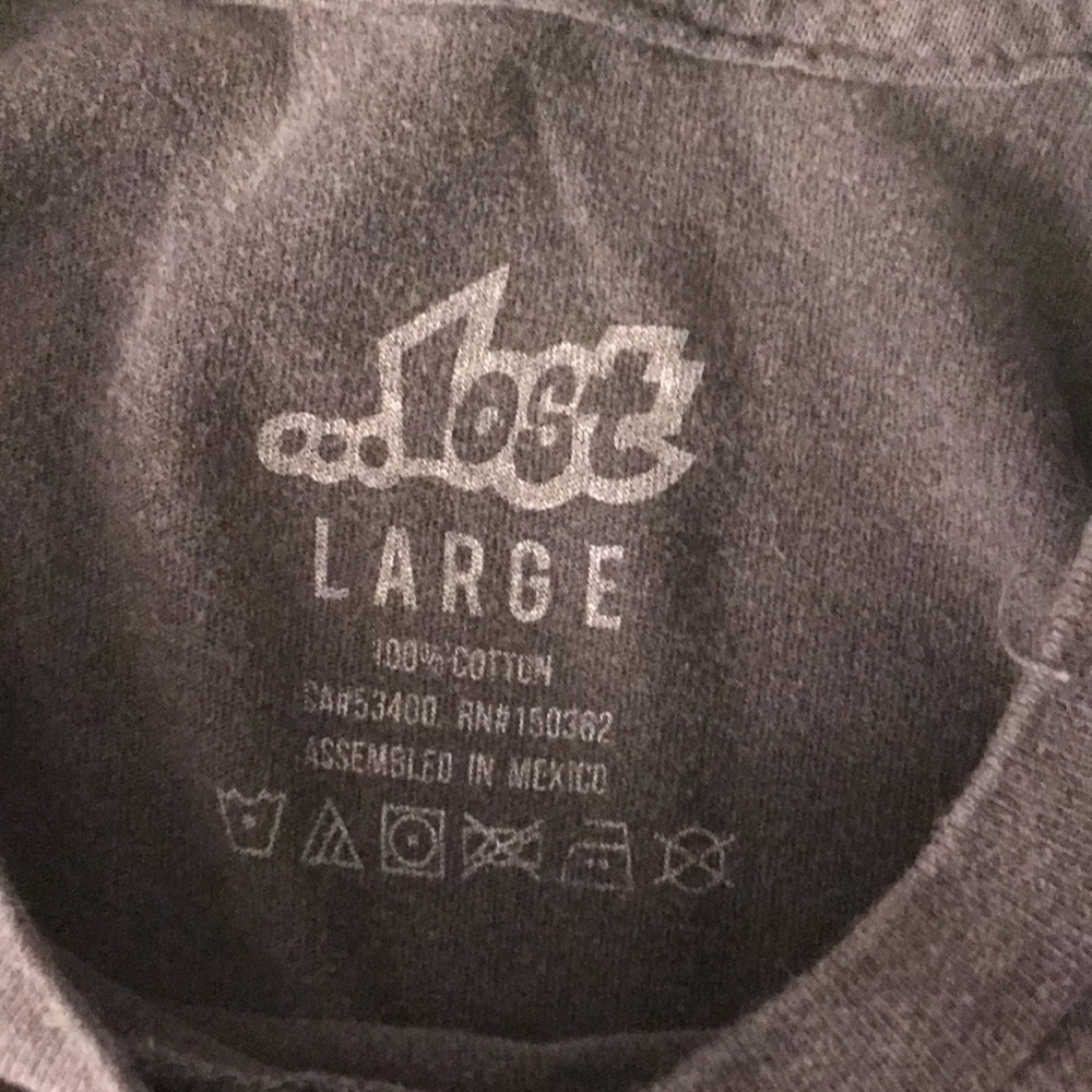 Lost - Picture 3 of 6